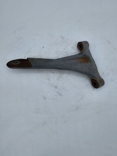 23528307 BRACKET, GEAR CASE TO HEAD FITS DETROIT DIESEL 60 SERIES *USED*