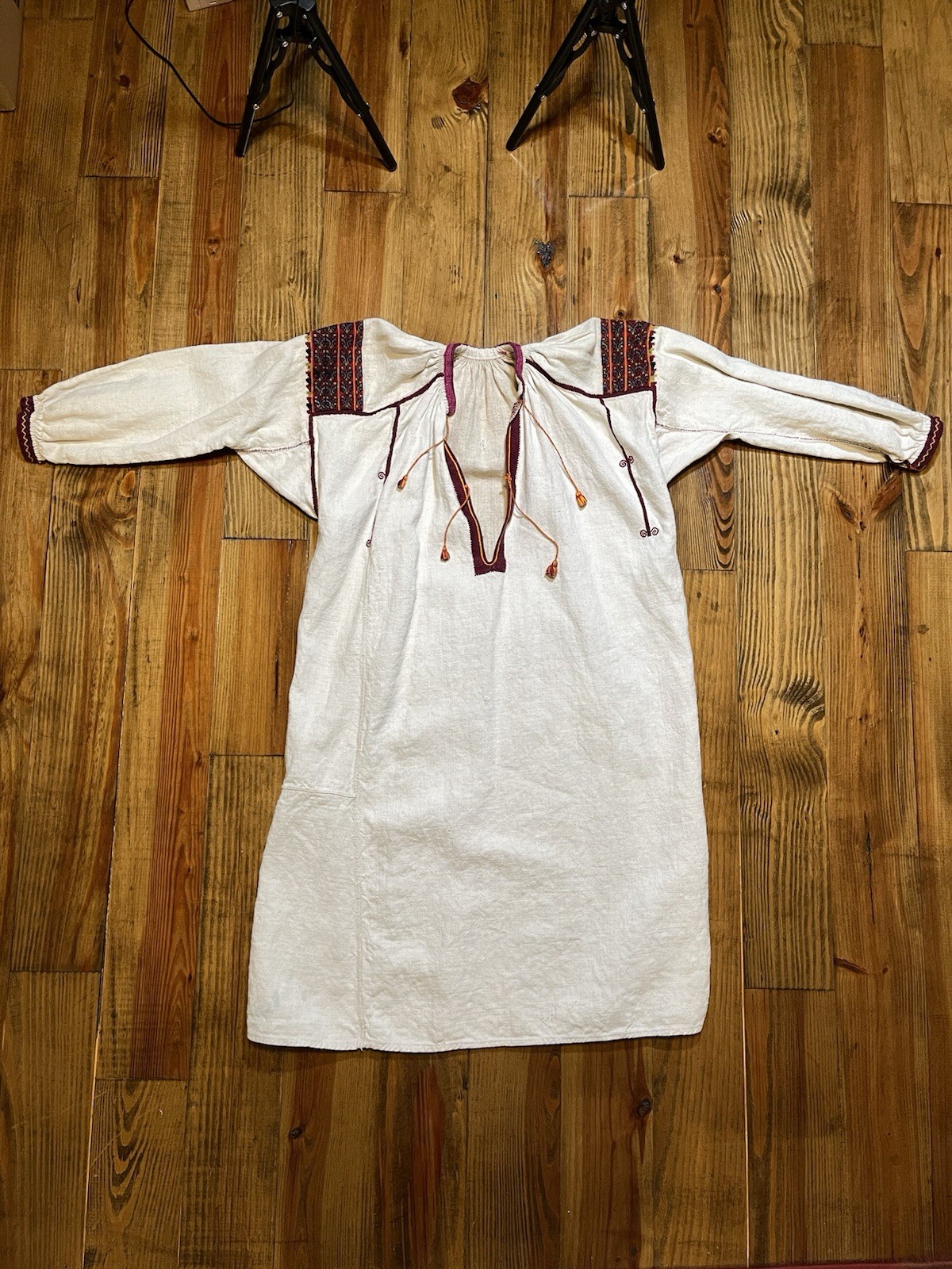 Antique 1920s 1930s Romanian Hungarian Hand Embro… - image 2