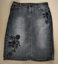 Women  s Embroidered Denim Skirt Floral Jean Y2K Coquette Midi Size 14