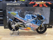 MINICHAMPS 1:12 Valentino Rossi 2001 Team Nastro Azzuro GP Mugello Dirty Version