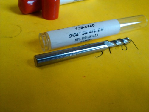 9/64" 4 FLUTE SINGLE END CARBIDE BALL END MILL - 第 1/1 張圖片