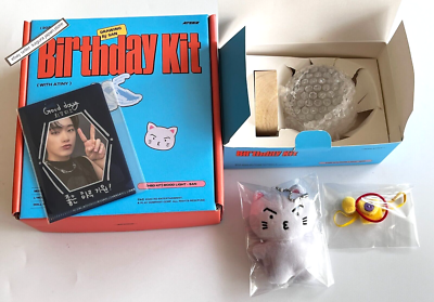 SAN ATEEZ HBD 2023 BIRTHDAY KIT MOOD LIGHT DOLL KEYRING SAN ATEEZ HBD 2023 BIRTHDAY KIT MOOD LIGHT DOLL KEYRING