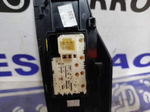 Mando Elevalunas Delantero Derecho para TOYOTA AURIS (E18) * 2017 882508 - Imagen 3 de 12