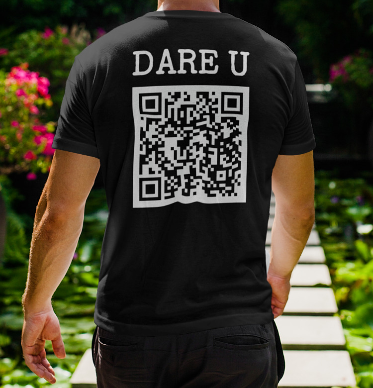 Rick Roll QR code' Men's T-Shirt