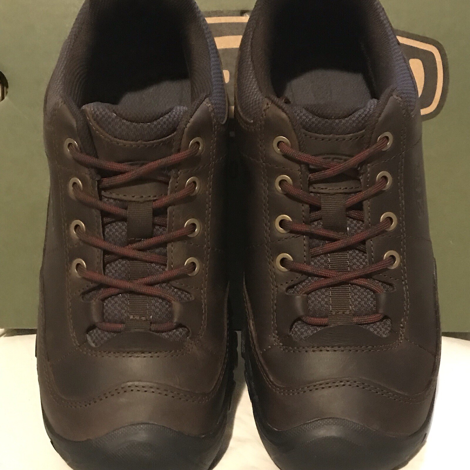 Scarpe da ginnastica Oxford NUOVE KEEN da uomo taglia 8 LARGHE Targhee III (3) marrone 1023288