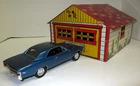 Vtg 1950s Marx #3266 Pressed Tin Litho Garage w/ Automatic Opening Overhead Door