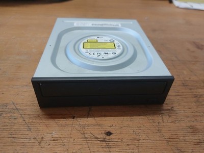 LG GH24NSD1 Interner DVD-Brenner SATA 5,25'' Super Multi DVD Writer Schwarz