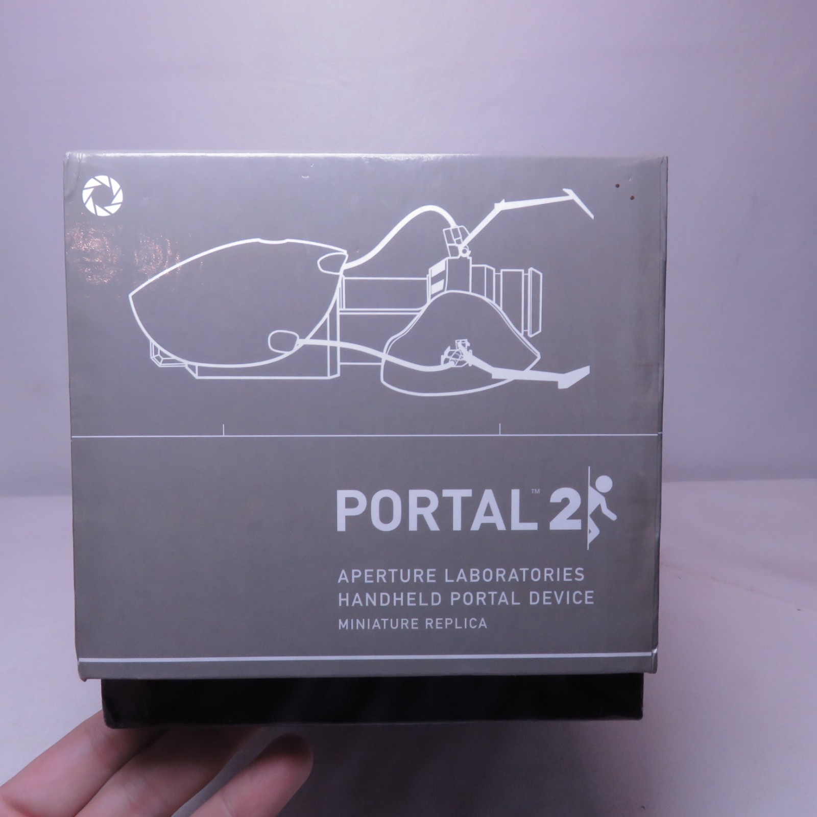Portal 2 Aperture Science Portal Gun Replica Miniature Mini ThinkGeek READ