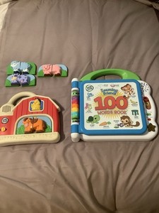 Preowned Leap Frog Fridge Farm Magnetic Matching Animal Barn & 100 Word Book