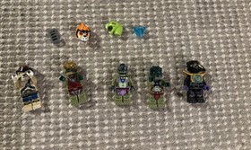 LEGO LEGENDS OF CHIMA: Cragger's Command Ship (70006) Incomple With Manual