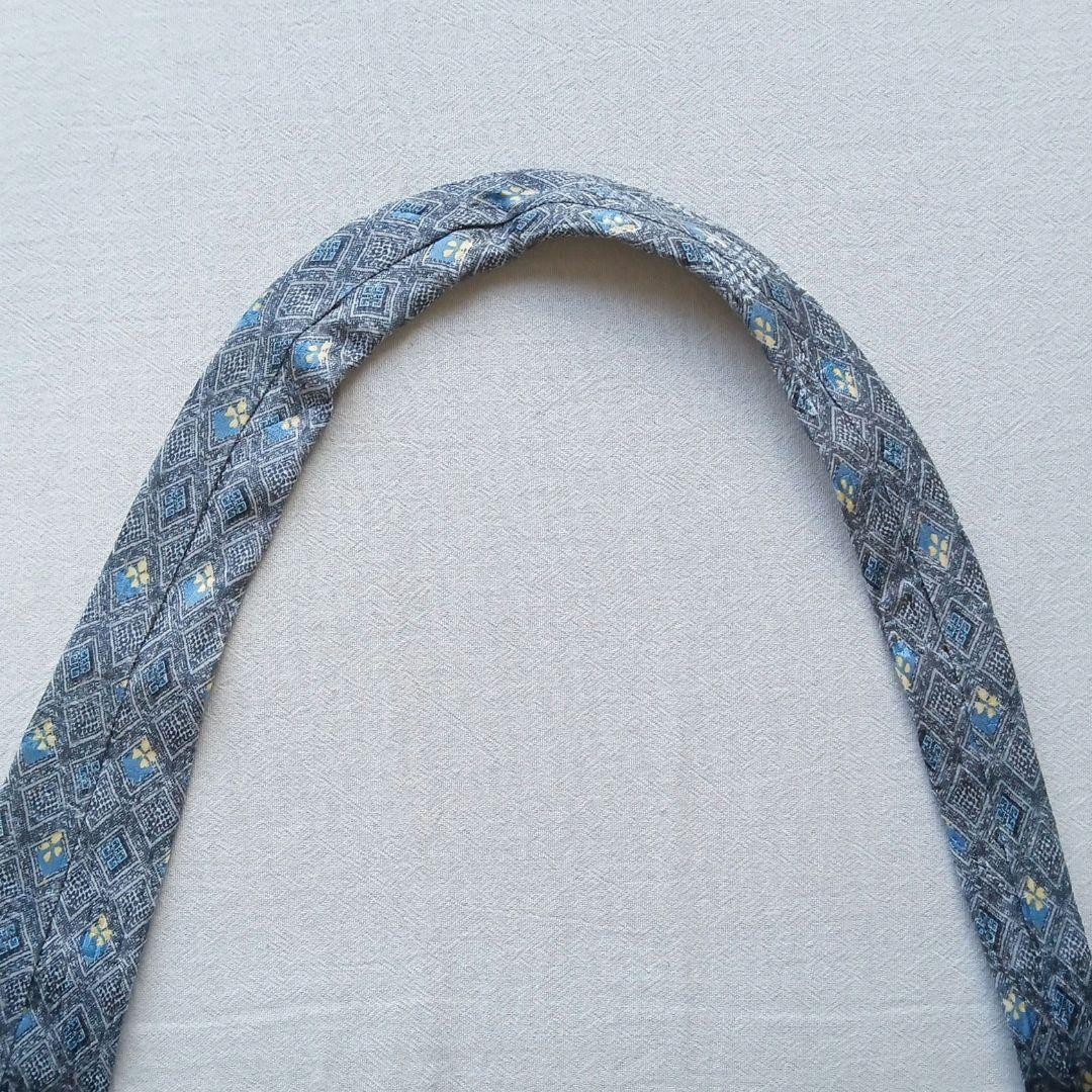 Givenchy Silk Geometric Pattern Gray Blue Tie 9cm… - image 10