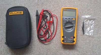Fluke 177 True RMS Digital-Handmultimeter