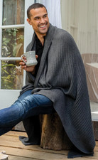 New BAREFOOT DREAMS CozyChic Lite Ribbed Throw