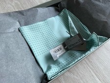 Men s Mulberry Silk Polka-Dot Print Pocket Square