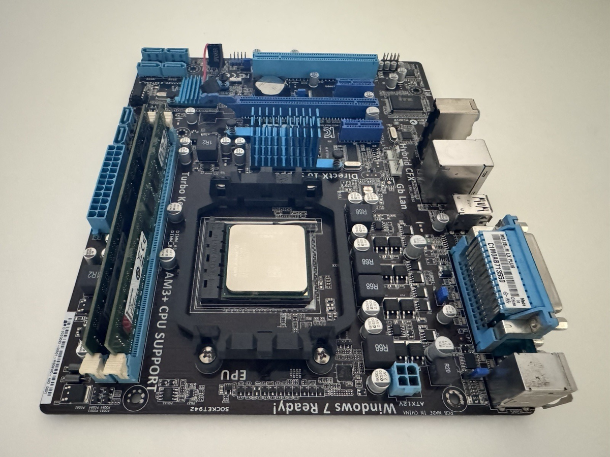 Pack Carte Mère Asus M5A78L-M LX + AMD Athlon II X2 260 + 4Go RAM + Nvidia GT730 - Occasion