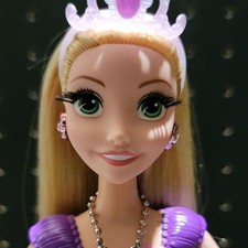 Muñeca Disney Rapunzel 2012 Mattel Figura Personalizada con Tiara y Accesorios Japón