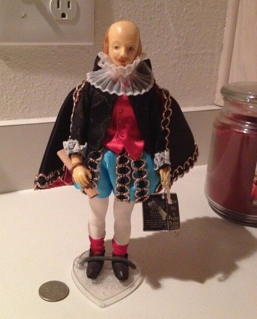 Vintage Peggy Nisbet William Shakespeare P/617 Costume Doll 8"