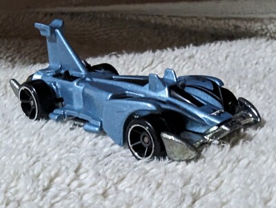 SLEEK DESIGN 'JET THREAT 4.0' CASPIAN BLUE CLR METAL BOTTOM '90'S HW 1:64 SCALE
