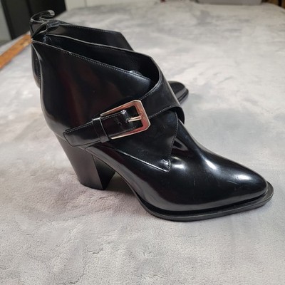 Vince Vero Cuoio Womens 6 Black Patent Leather Ankle Booties Zip Up