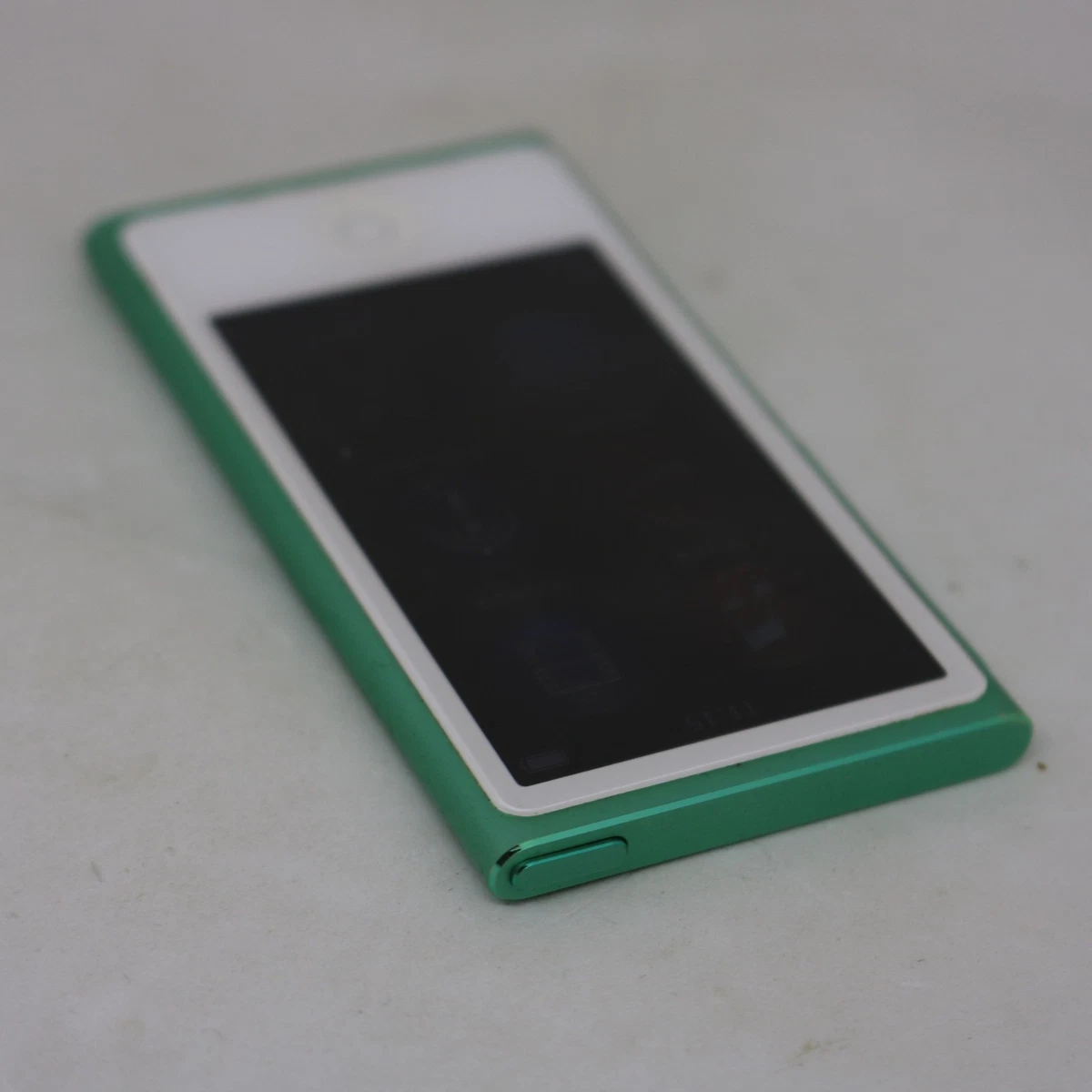 Apple iPod nano 7. Generation grün (16GB) MP3 Player / Bluetooth / Händler