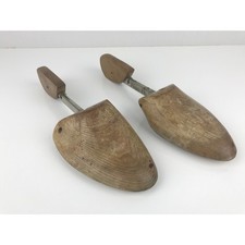 Vintage Wooden Shoe Stretchers Expanders Shapers Form Trees Mens Pair Retro