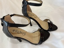 Black heels Size 5 1/2