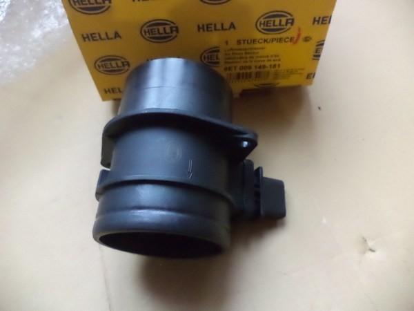 Débitmètre d'air Audi A3 A4 A5 A6 TT Q5 capteur masse air HELLA 8ET009149181 neuf