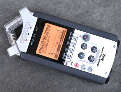 Zoom H4n Handy Recorder Tragbarer Digital Audio Recorder 4-Spur aus Japan