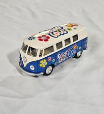 Kinsmart Pull Back 1962 Volkswagen Classical Bus 1:32 Peace Love Design 5 Inches