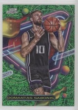 2023 Topps Cosmic Chrome Green Space Dust Refractor 25/75 Domantas Sabonis 1co7