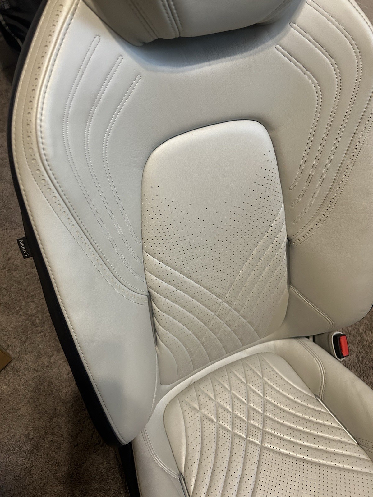 2021-24 ASTON MARTIN DBX FRONT SEAT SET Argento/Dark Knight