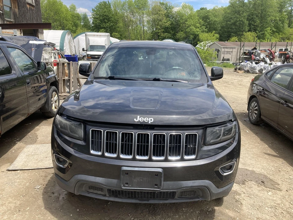 14 JEEP GRAND CHEROKEE Rear Bumper Reinforcement (REBAR ONLY) Foto 2 de 4