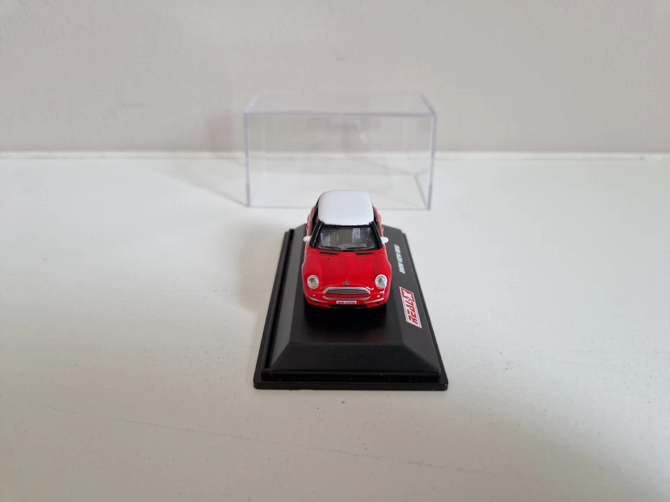 Real-X 1/72 BMW New Mini - Rosso - 2002 - Immagine 2 di 4