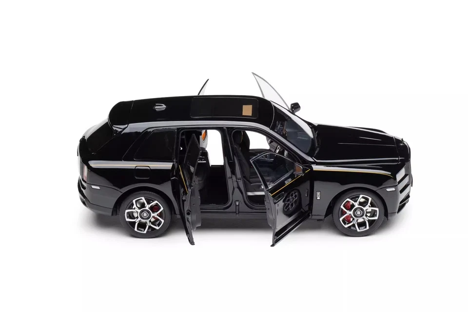 1/18 Rolls Royce Cullinan BB Plum blossom Diecast Model Car Black Gifts Display - Image 3 of 4