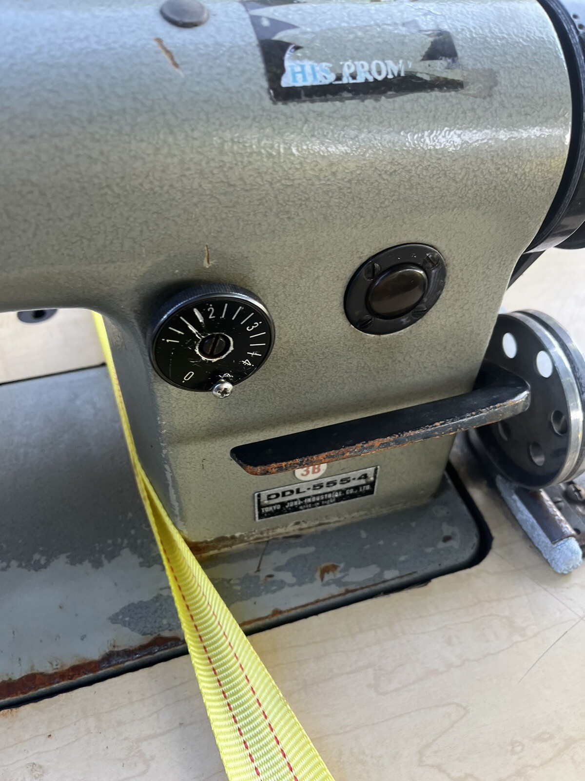 JUKI SEWING MACHINE MODEL DDL5554 SINGLE NEEDLE STRAIGHT LOCKSTITCH