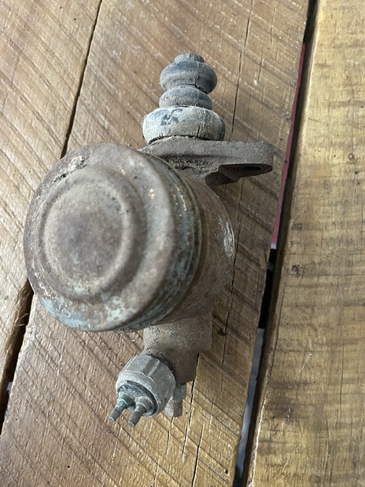 Ford Galaxie Mustang Mercury 1965 1966 freno cilindro maestro con tapa código de fecha Foto 3 de 4