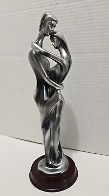 Herco Gift Man & Woman Embracing Romance Art Sculpture Figurine 12.5'' High