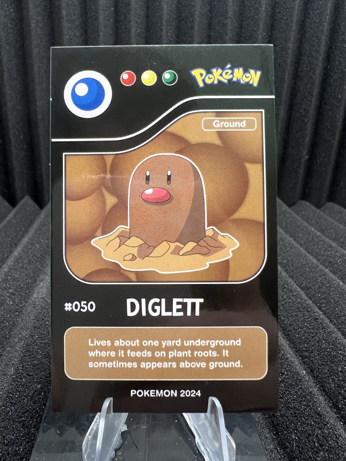 Diglett #50 - Pokedex Black Kanto 2024 - Pokemon Card NM