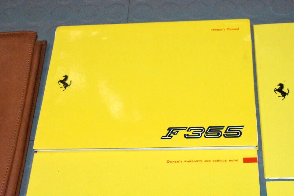 Ferrari F355 F 355 GTS 1995 Berlinetta manual del propietario - juego Foto 3 de 4