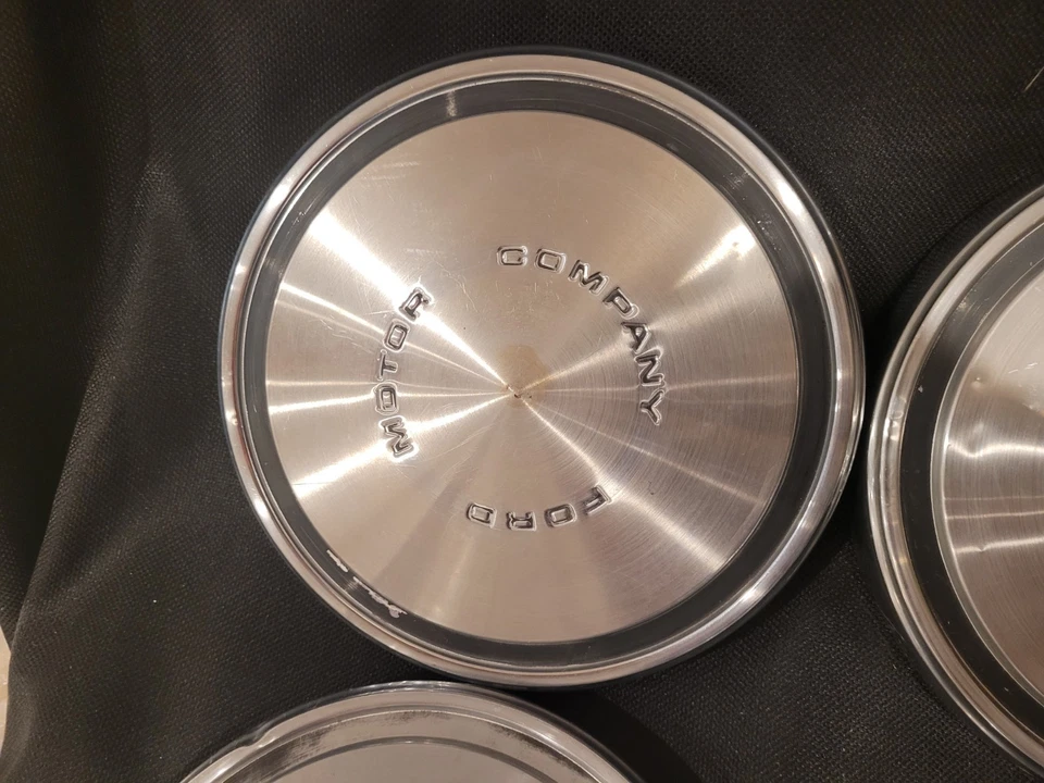 1968 1970 1979 FORD MUSTANG TORINO F100 TRUCK DOG DISH POVERTY HUBCAPS 10 1/2" — 第 4/4 张图片