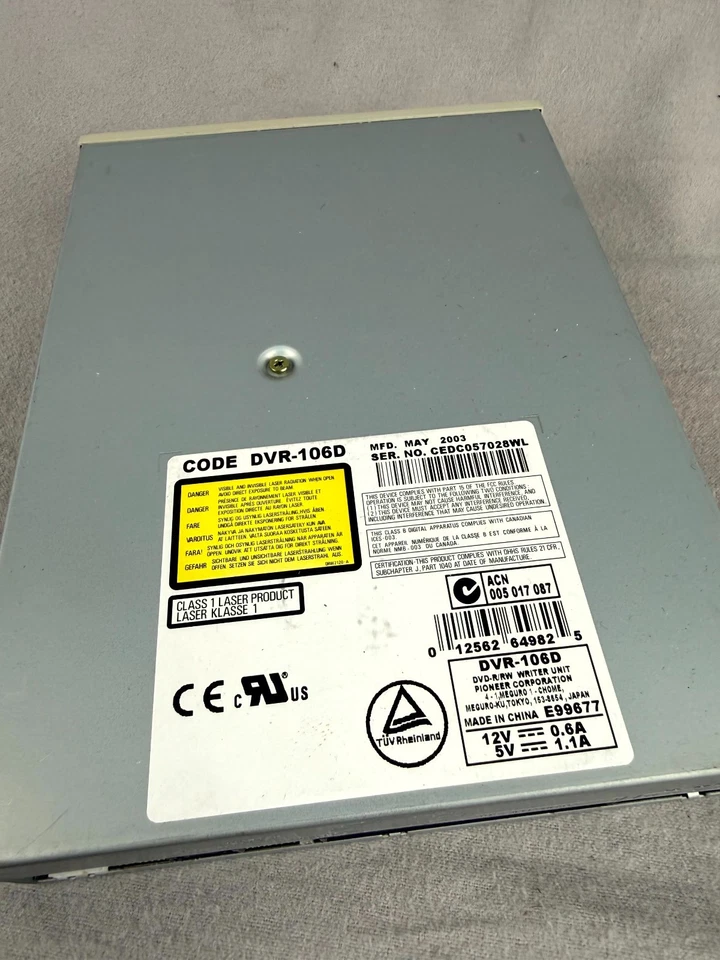 Vtg DVD-RW Pioneer DVR-106D Beige IDE DVD/CD Burner 2003 Writer - Image 4 of 4