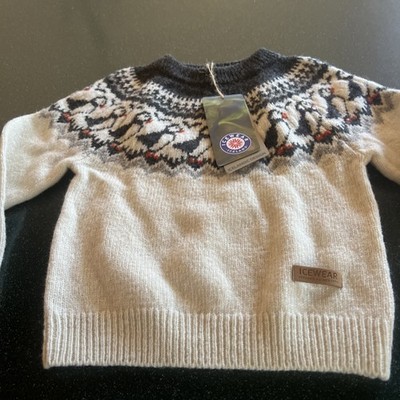 ICELAND SWEATERS Hand Knitted Pure Iceland Wool  Size kids 98/104. 3-4 Year Old