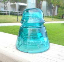 NICE AQUA CD 157 BROOKFIELD GLASS INSULATOR