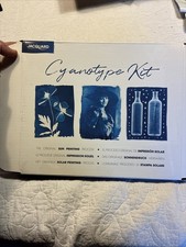 Jacquard Cyanotype Kit for Sun Printing