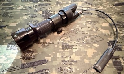 Surefire 660 Weapon Light - Rare vintage all black model - made in USA