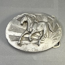 1986 SISKIYOU Pewter Raised Belt Buckle Running Horse G-40 3.25"x2.25"