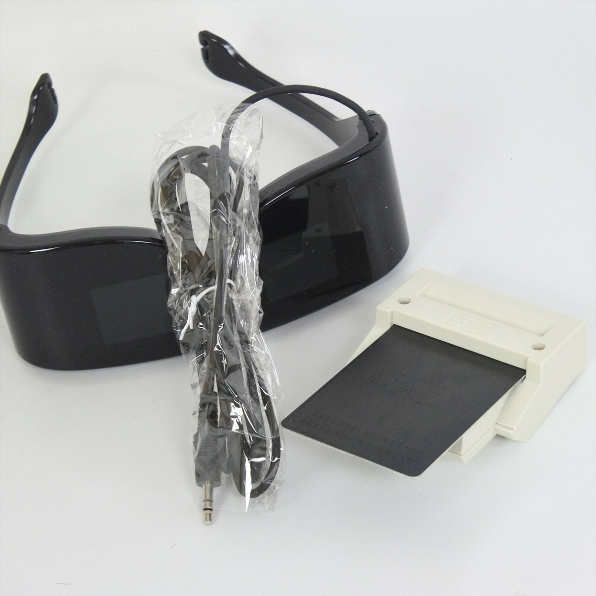 The Sega 3-D Glasses ZAXXON 3D Special Set Sega Mark III
