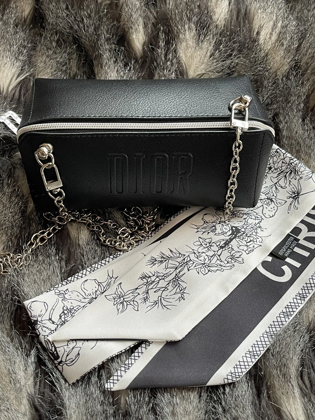 Sac bandoulière cosmétique Dior