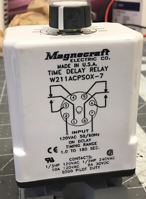 MAGNECRAFT Time Delay Relay W211ACPSOX-7Schneider Electric 120VAC Base(Ln63L)