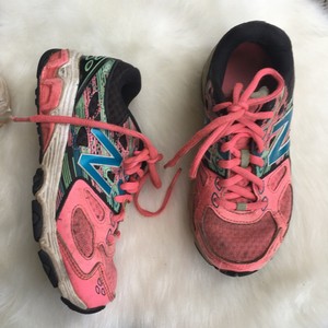 new balance girls size 13